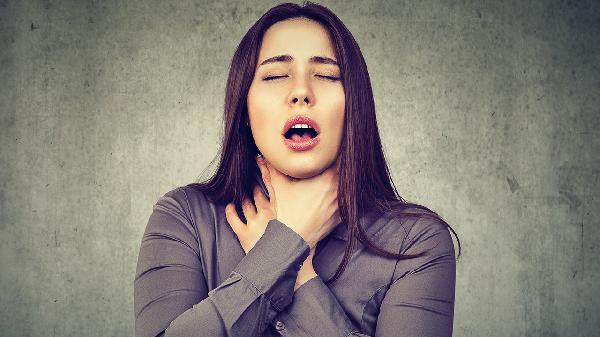 食管癌去世的人越来越多！劝告：牢记“睡前2不做，起床2避免”！