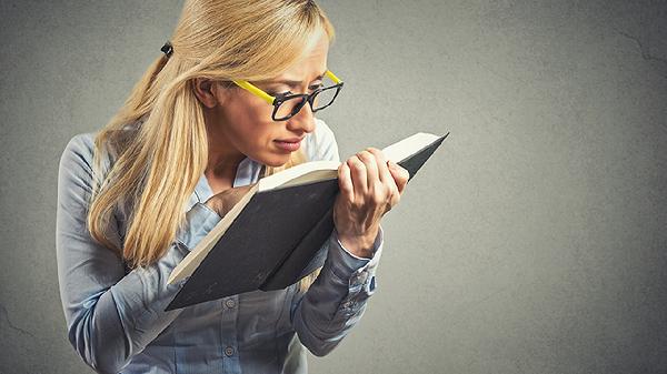 高度近视飞蚊症怎么办  处理高度近视飞蚊症的三方法要知