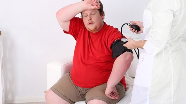 高血压患者能跑步吗?这个得看情况,若真想去跑步,要注意这4点