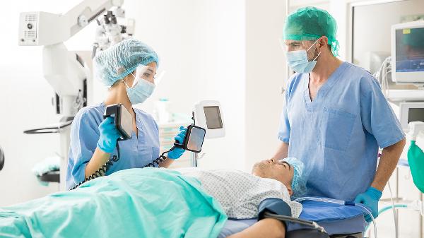 快-慢综合征的心电图表现