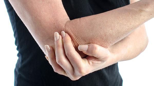 腱鞘炎是不是网球肘 揭秘腱鞘炎和网球肘的3区别