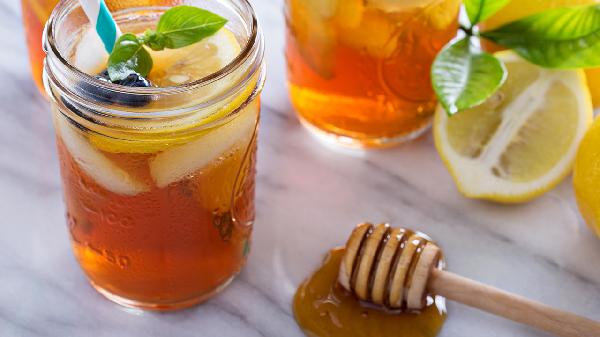 “多喝热水”是指多少度的水？忠告：温度过高，等于自找麻烦