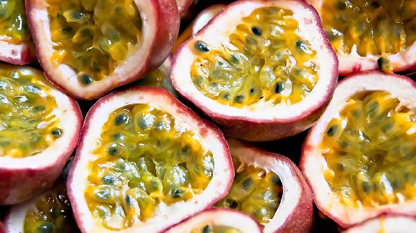 麦片可以和百香果一起吃吗