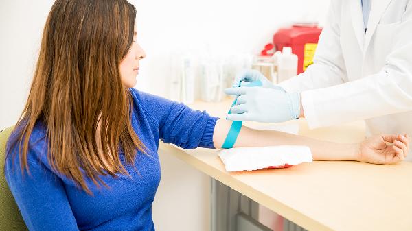 凌晨1点吃了夜宵早上抽血还准吗