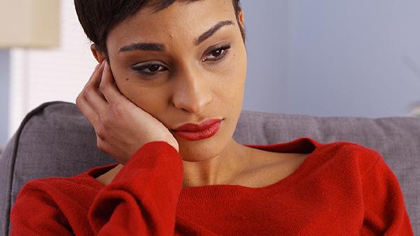 牙缝大怎么办  这三种方法可让牙缝逐渐变小