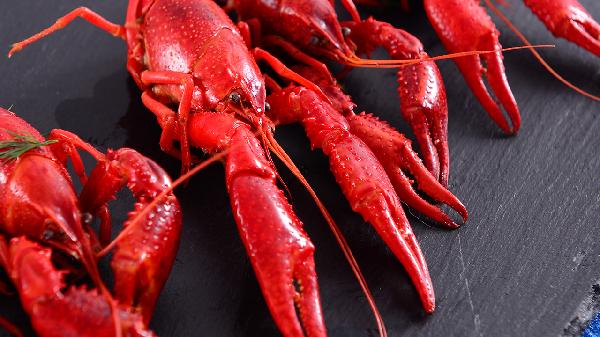 吃小龙虾会引起横纹肌溶解吗