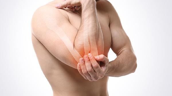 右胳膊肘外侧疼痛是怎么回事