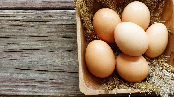 脂溢性皮炎能吃鸡蛋吗 脂溢性皮炎这几种食物要慎吃