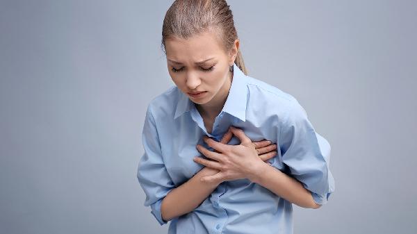 小儿气胸是怎么回事 从两大原因认识小儿气胸