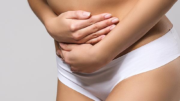 女性拉粑粑然后白帶帶點(diǎn)血絲