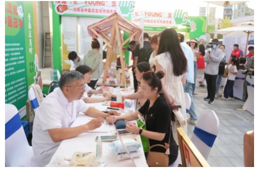 夏季滋补肾阴更适合仲景六味地黄丸还是左归丸?