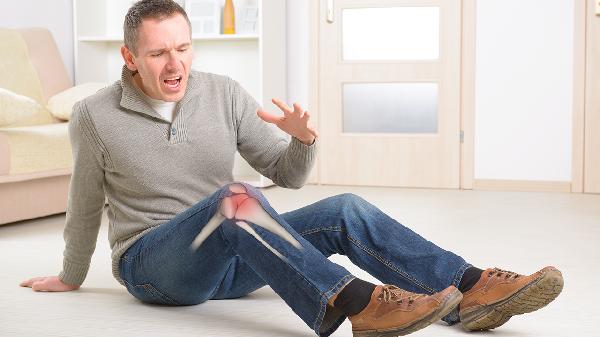 孩子一只膝盖疼是怎么回事