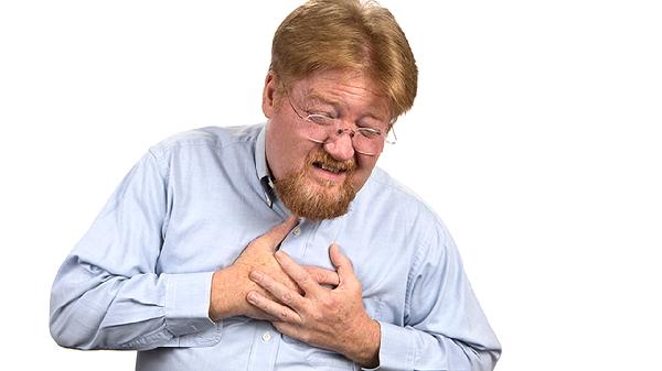 急性胃扩张会引起房颤吗 介绍急性胃扩张引发的三个并发症