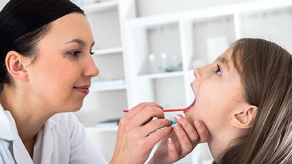 牙齿很黄的原因有很多 成人和儿童牙黄牙的原因不一样