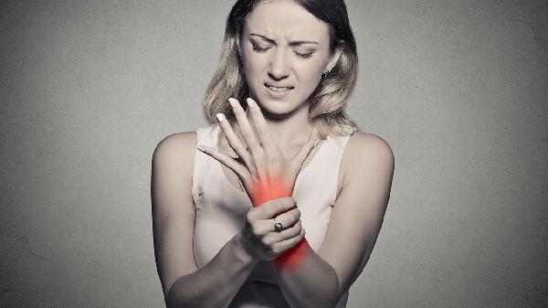 腰部急性疼痛怎么办 腰部急性疼痛的几个缓解方法详述