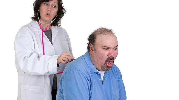 怎么治疗老年间质性肺炎好