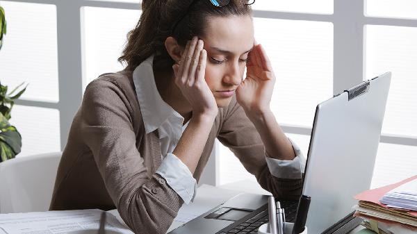 脑鸣是如何产生的