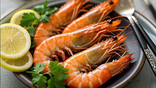 医生告诫:吃完鱼虾有这些“反常”,是肌肉溶解了