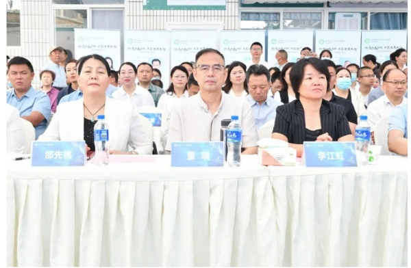 民盟情、民族医药情，首都名中医董瑞团队云中二院“肺结节与肺癌”专科门诊启动