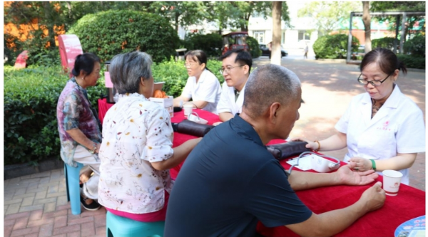 冬病夏治·药王传中医医院开展三伏义诊活动