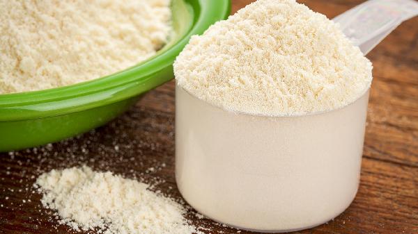 蛋白质不够吃蛋白粉?普通人真的不用吃,一般是这些人需要!