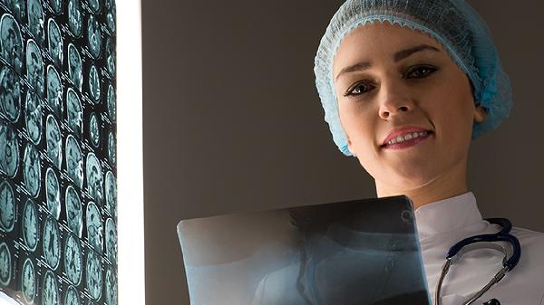 女子疼了四个月查出来脑癌:身上3处疼痛,或是癌症和疾病的预兆