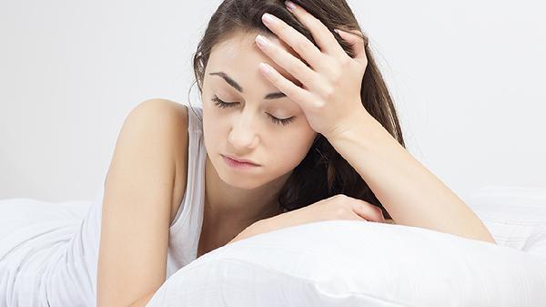 53岁女子头疼脑热,医院确诊淋巴癌,告诉医生时对症状遮遮掩掩