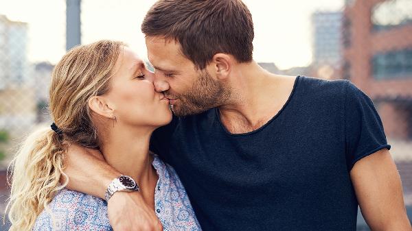 低温蜡烛情侣怎么用的呢