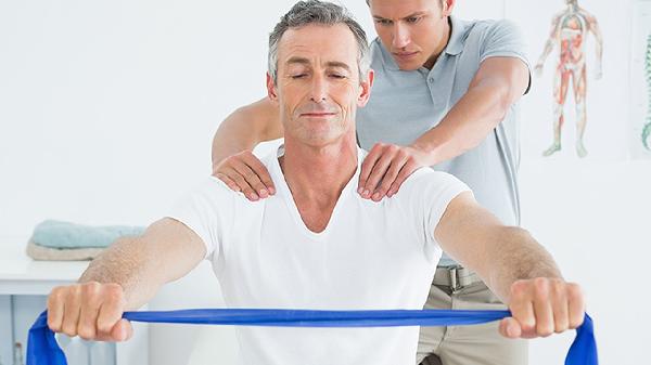 还经常“做俯卧撑”运动的老人，除了有利肌肉，还会带来这9好处