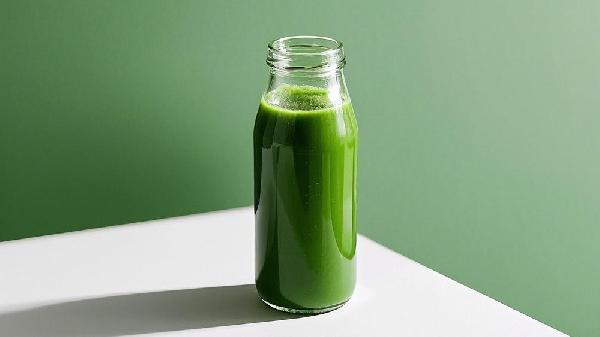 每天一杯蔬菜汁,真能告别蔬菜?当心营养缺失和植物“毒素”