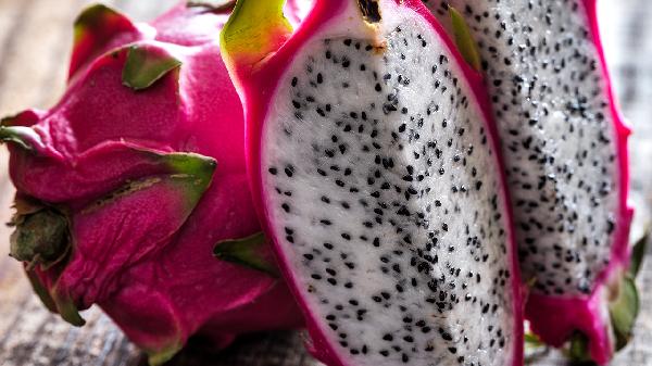 43岁阿姨确诊肠癌早期，每天吃火龙果，三个月后复查，有效果吗？