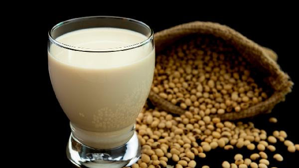 每天吃豆腐喝豆浆,半年后,老年人体质或迎来意想不到的变化