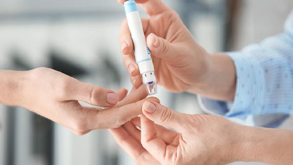 人有没有糖尿病,看大腿就知?糖尿病患者,大腿多会有3种迹象