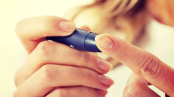 揭秘几种降糖蔬菜:中老年人常吃的蔬菜,原来对血糖有这样的好处