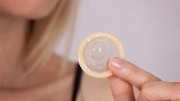 安全套的正确佩戴方法是什么