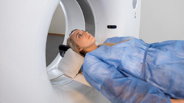 婚前体检需要脱裤子么