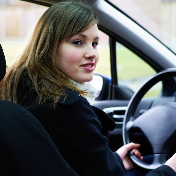 开车时间长了胳膊疼怎么办