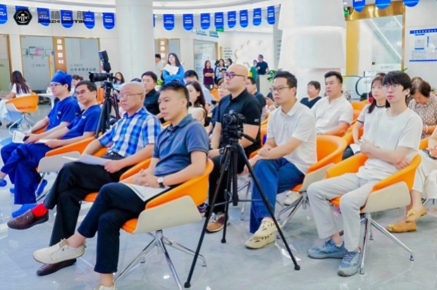 鼎植口腔中德联合种牙节盛大启幕 国际精准种牙服务落地大湾区