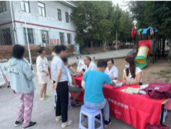 九月暖情送健康！北京强寿中医医院义诊团队走进社区村庄，守护居民安康