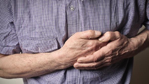 经常岔气左胁肋痛是怎么回事