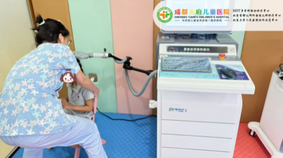 成都天府儿童医院多学科联合会诊持续进行中，助力患儿开启健康、高效新学期