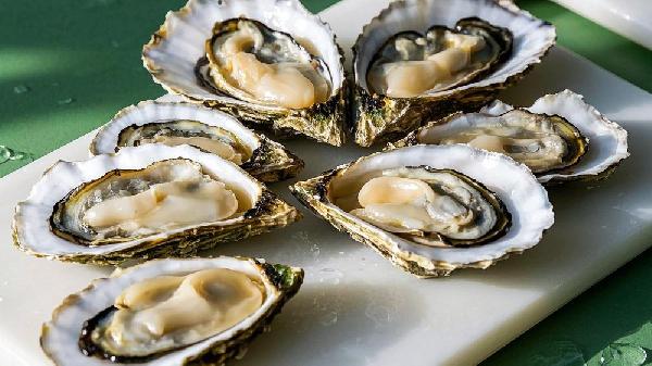 生蚝补锌效果如何？营养师分享补锌食材，男性尤其要注意