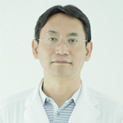 伦文辉 主任医师