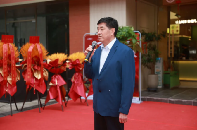 九芝堂携手九千唐深耕草本养生新赛道 开启中医药大健康产业新篇章