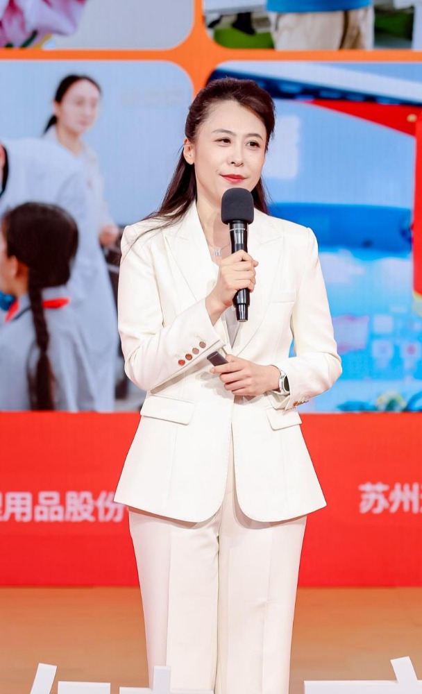 健齿中国行2025口腔健康科普传播大会在京举行 共筑“口腔健康”生态圈