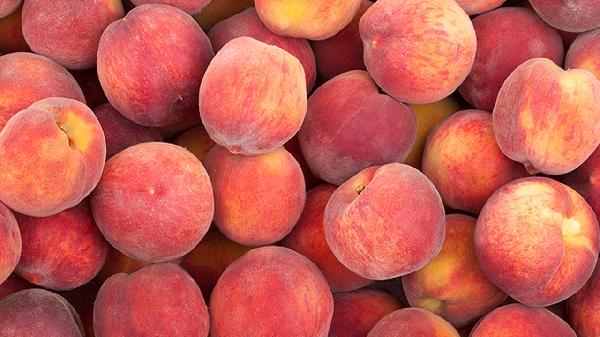 桃子被关注！经常吃桃子的人，要不了多久，身体或有几变化