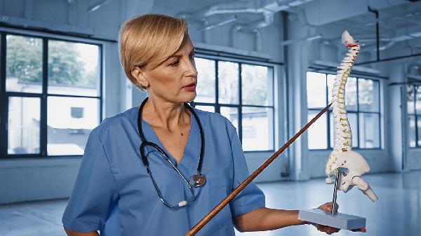 改善骨盆前倾的方法有哪些