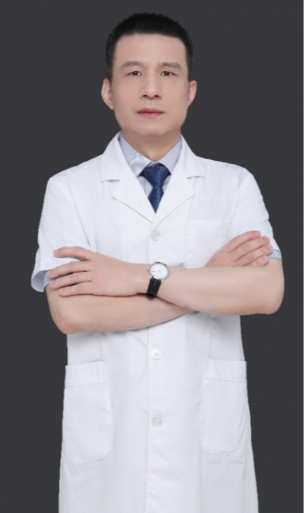 告别脱发焦虑，福州海峡陈俊义医生：现代植发技术足以让你“焕然新生”