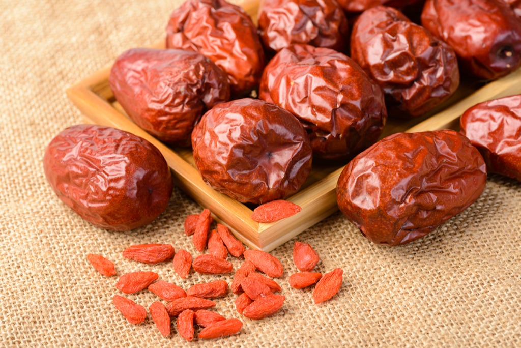 红枣并不补血!真正补养气血的食物是这几种,医生:早知早补!