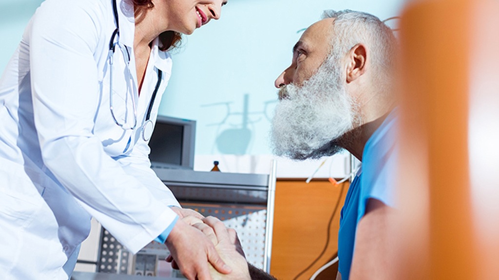 50岁后大脑开始走下坡路?神经科医生教你5招远离老年痴呆